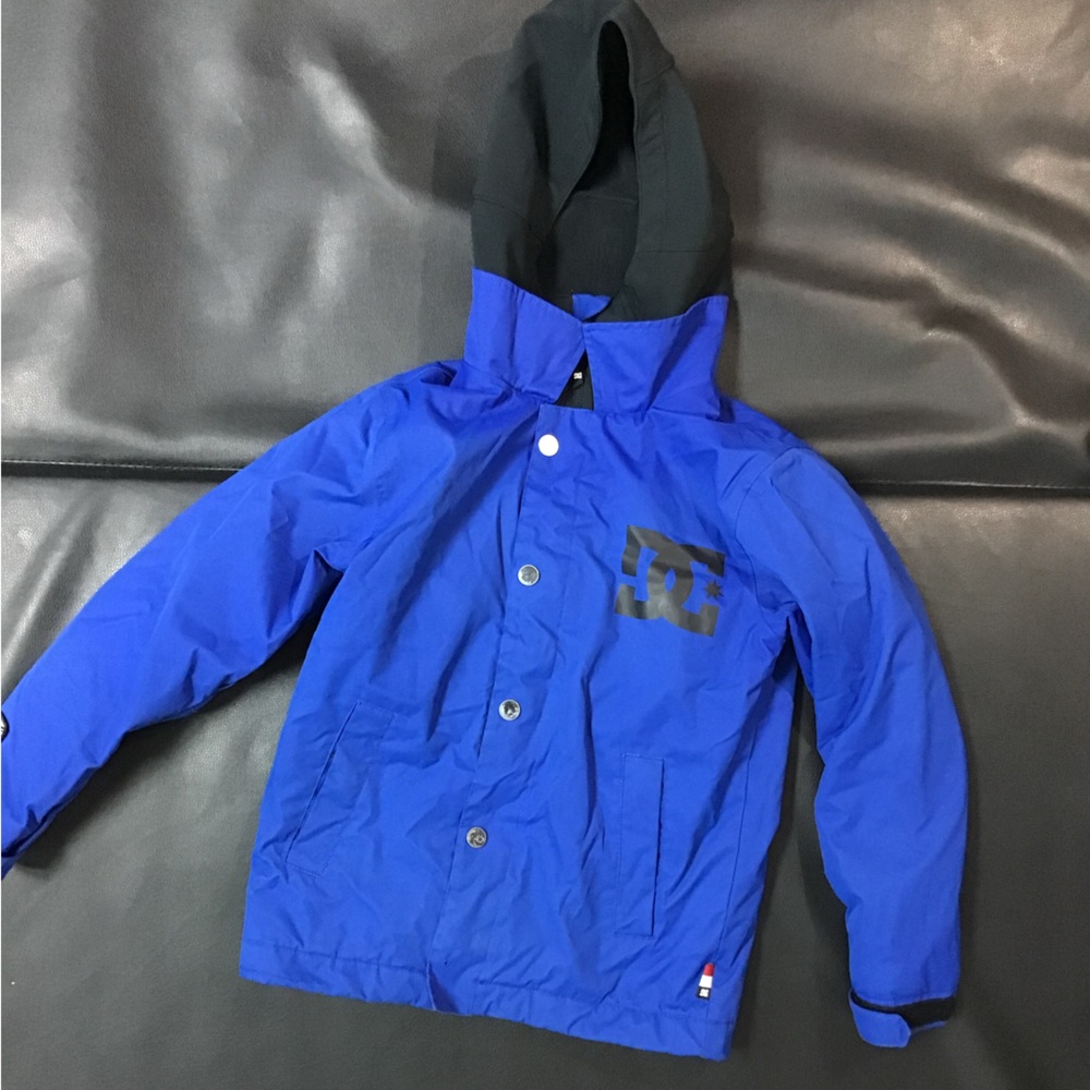 Kids DC snowboarding jacket.
